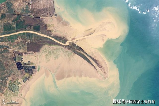 为啥郑州暴雨不能流入黄河？因黄河在郑州成开云体育 Kaiyun.com 官网入口为悬河河床平均高于10多米(图6)