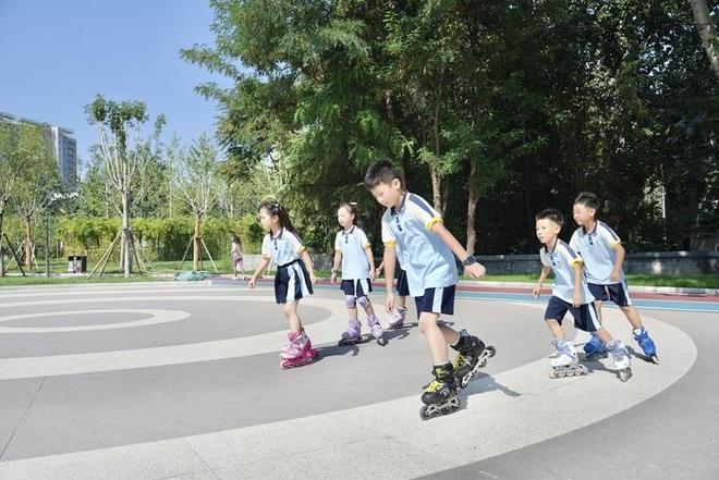 开云 开云体育平台2184个“共同体”、8000余名中小学生受益！济南高新区破解暑期“看护难”出实招(图3)